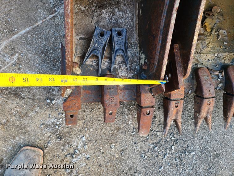 image for item HM9379 (3) Bobcat excavator buckets