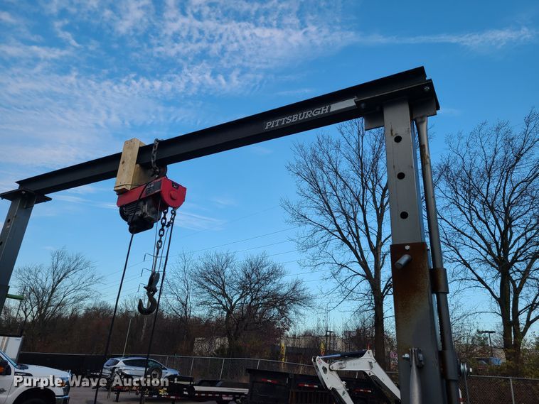 image for item HM9382 Pittsburgh hoist