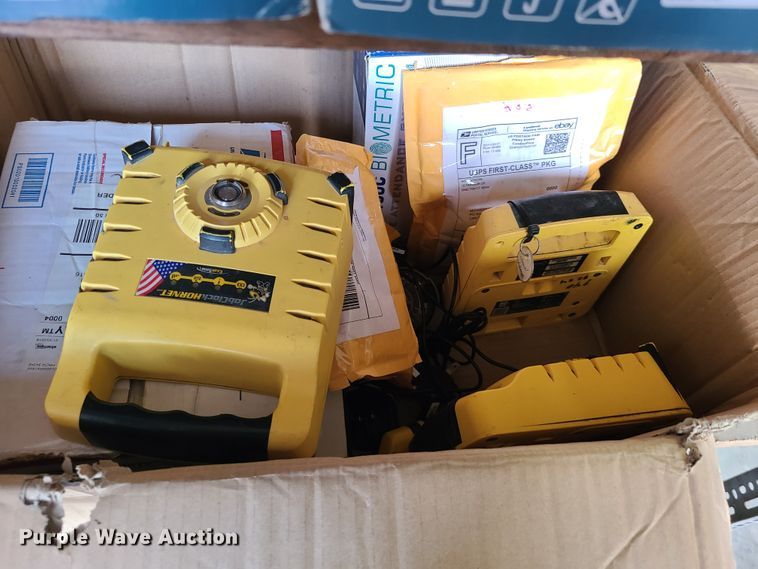 image for item HM9383 Time clocks