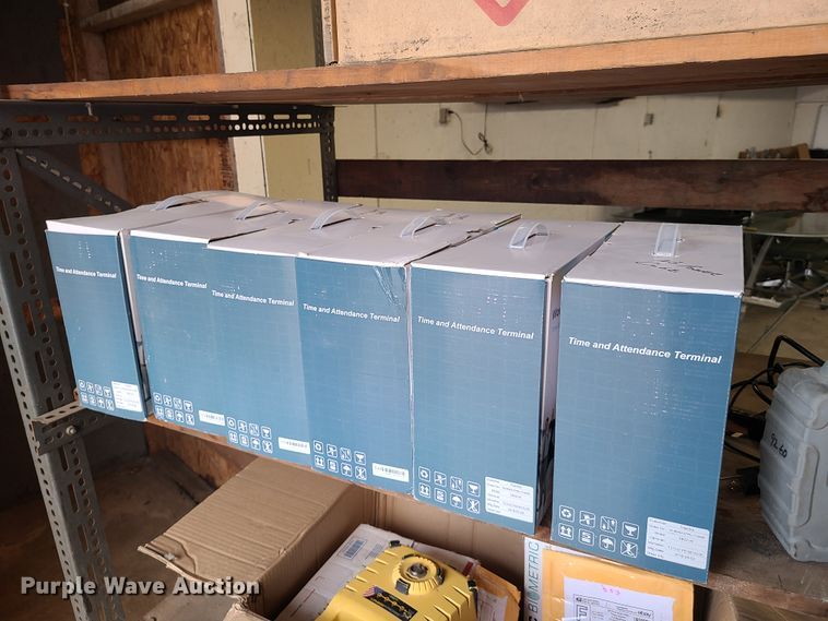 image for item HM9383 Time clocks