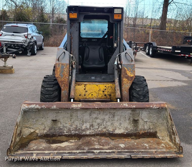 image for item HM9385 New Holland LS185  skid steer loader