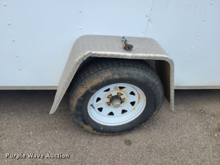 image for item HM9386 2016 Arising enclosed cargo trailer