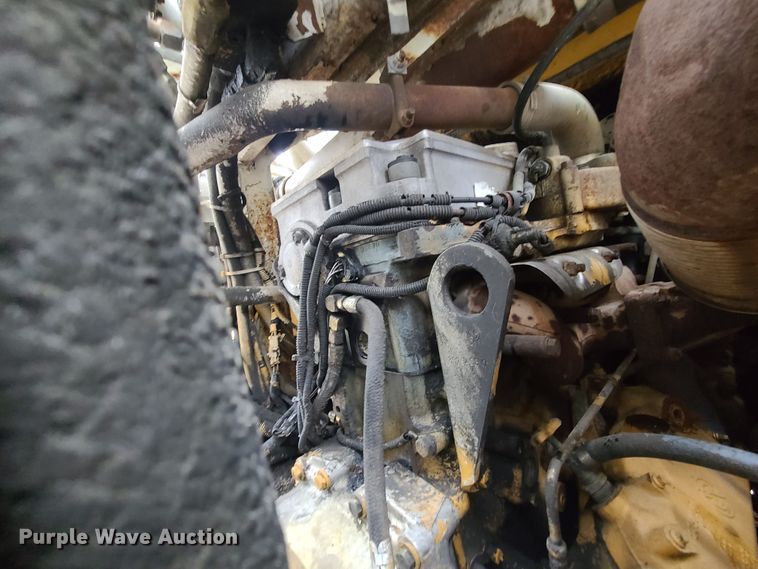 image for item HM9390 1995 Crane Carrier  refuse truck