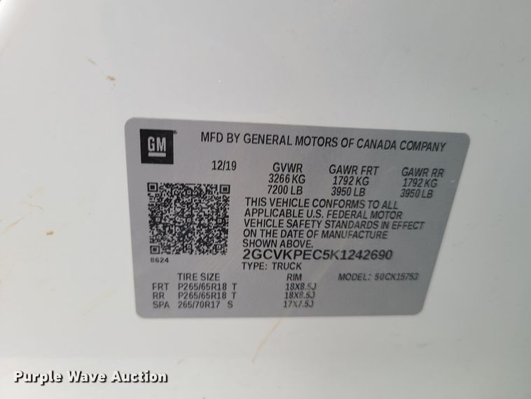 image for item HM9401 2019 Chevrolet Silverado 1500  Double Cab pickup truck