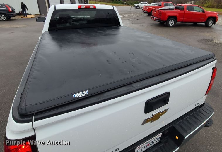 image for item HM9401 2019 Chevrolet Silverado 1500  Double Cab pickup truck