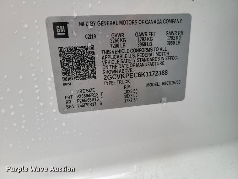 image for item HM9402 2019 Chevrolet Silverado 1500  Double Cab pickup truck