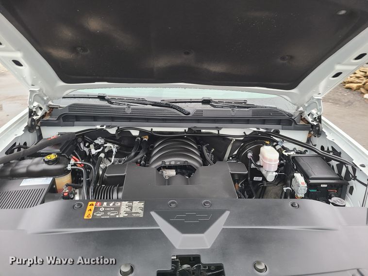 image for item HM9402 2019 Chevrolet Silverado 1500  Double Cab pickup truck