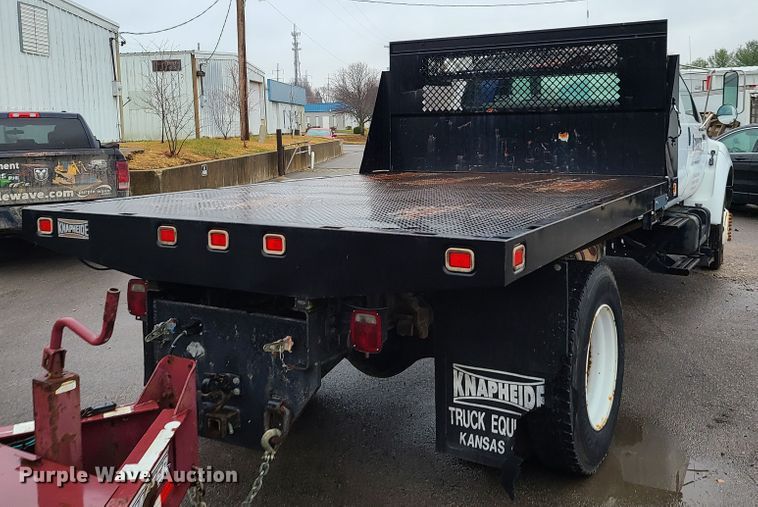 image for item HM9404 2000 Ford F650 Super Duty  flatbed truck