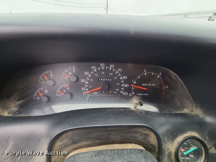 image for item HM9404 2000 Ford F650 Super Duty  flatbed truck