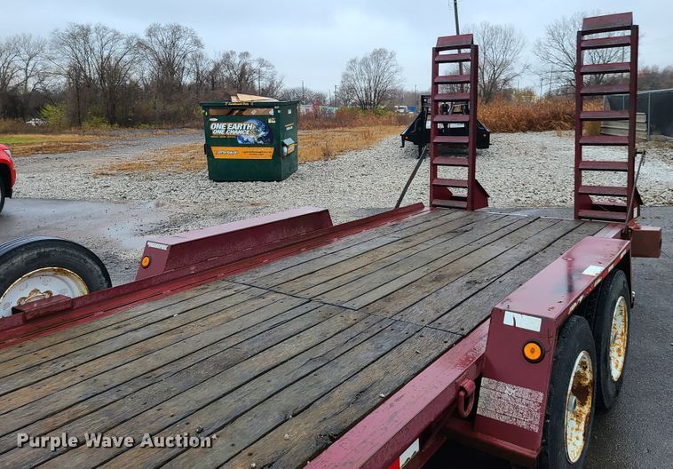 image for item HM9406 2007 Towmaster equipment trailer