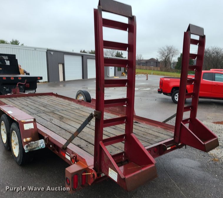 image for item HM9406 2007 Towmaster equipment trailer