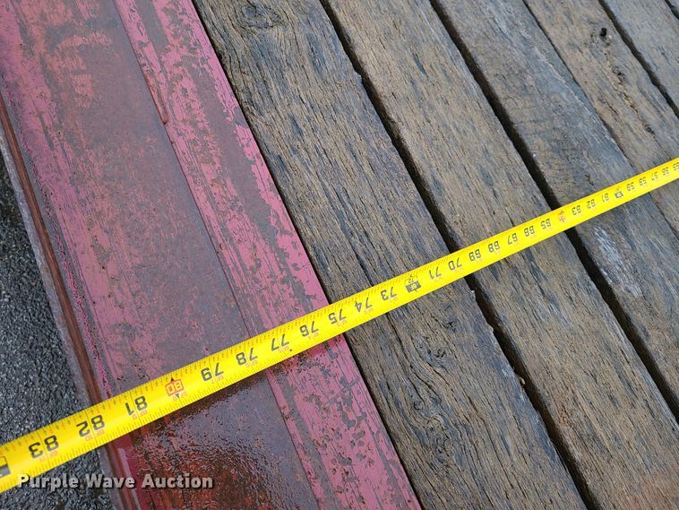 image for item HM9406 2007 Towmaster equipment trailer