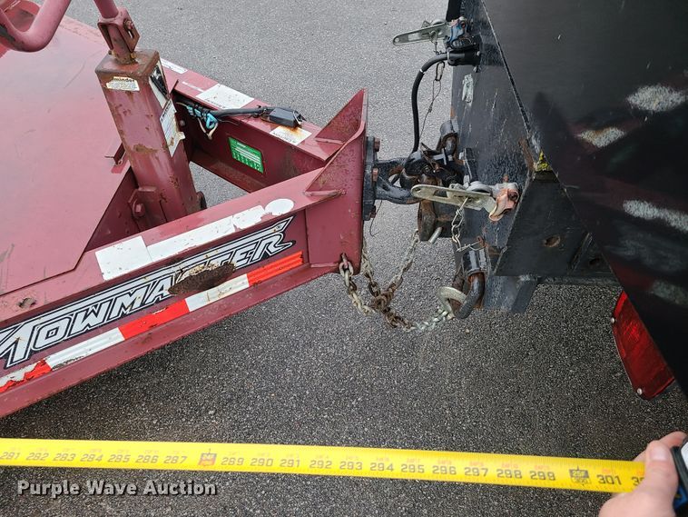 image for item HM9406 2007 Towmaster equipment trailer