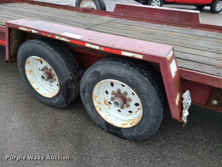 image for item HM9406 2007 Towmaster equipment trailer