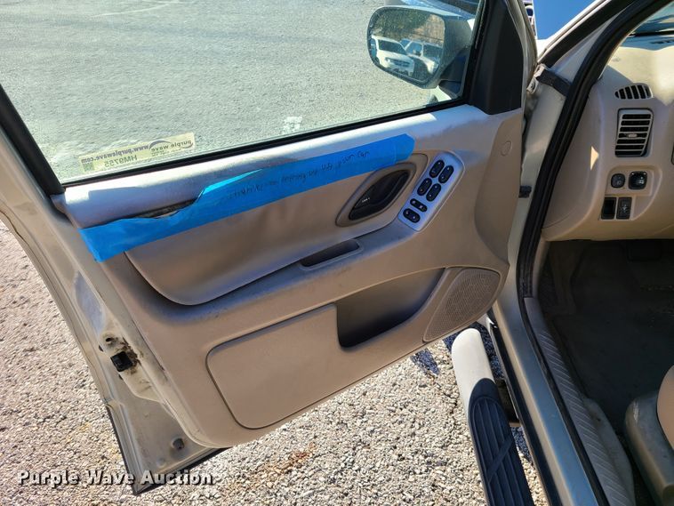 image for item HM9755 2006 Ford Escape  SUV