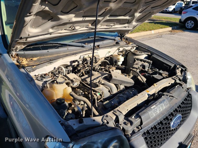 image for item HM9755 2006 Ford Escape  SUV