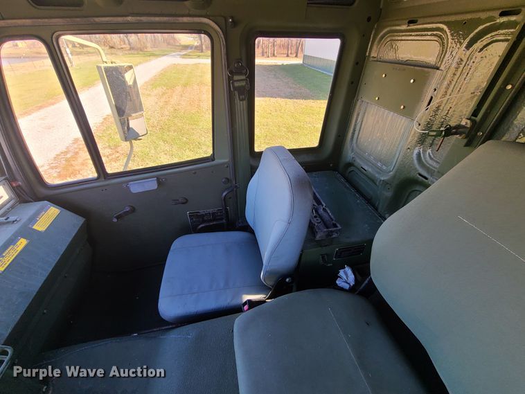 image for item HM9771 1994 Stewart & Stevenson M1078  flatbed truck