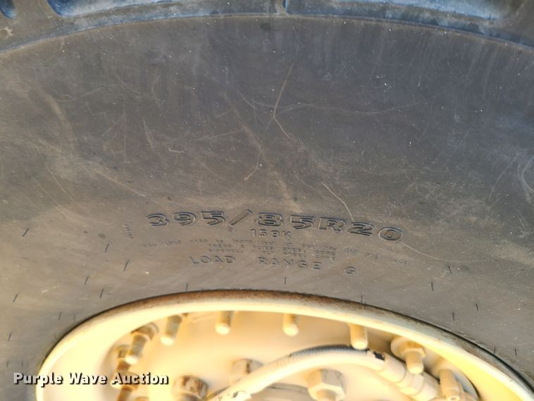 image for item HM9771 1994 Stewart & Stevenson M1078  flatbed truck