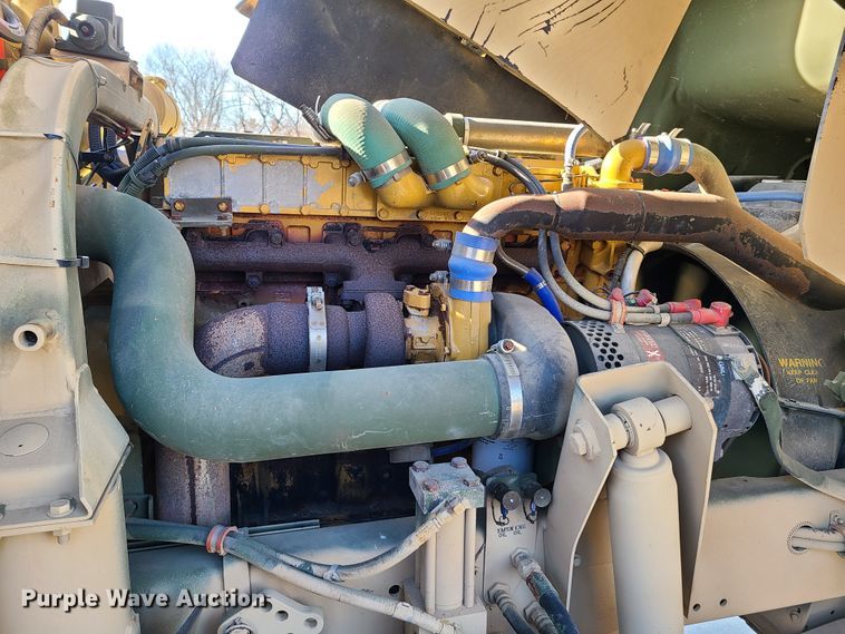 image for item HM9771 1994 Stewart & Stevenson M1078  flatbed truck