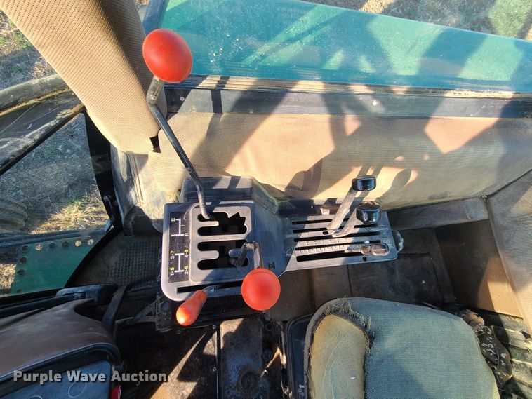 image for item HM9773 John Deere 2755  tractor