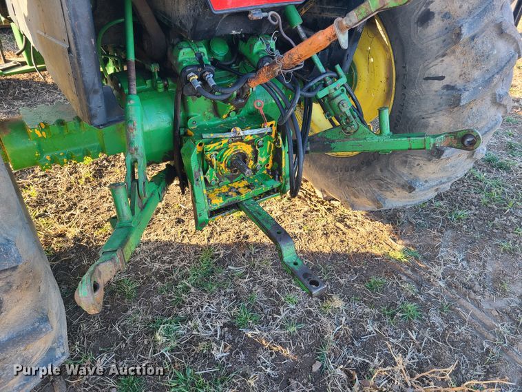 image for item HM9773 John Deere 2755  tractor