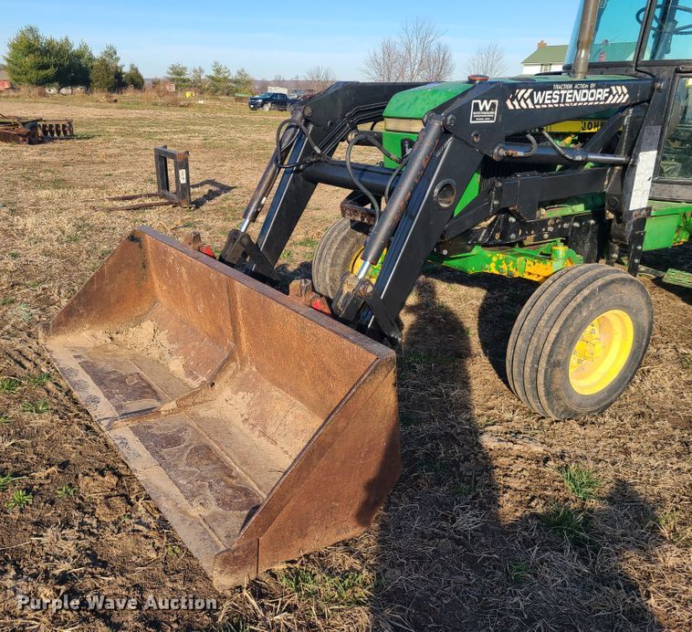 image for item HM9773 John Deere 2755  tractor