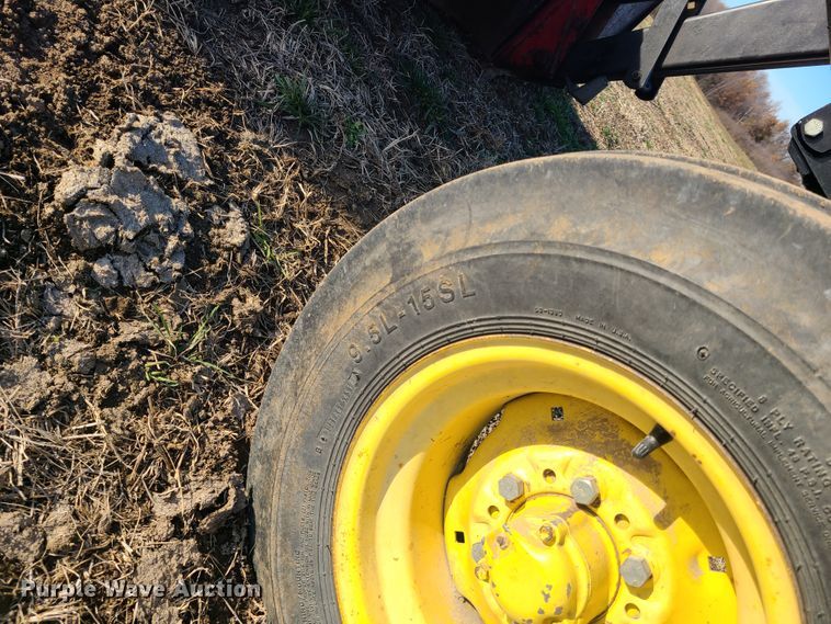 image for item HM9773 John Deere 2755  tractor