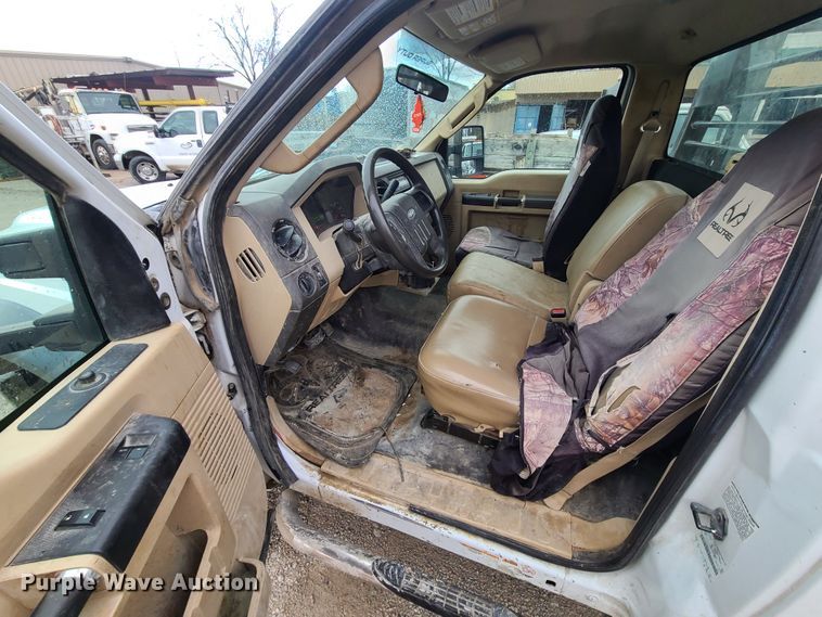 image for item HM9785 2008 Ford F450 Super Duty  flatbed truck