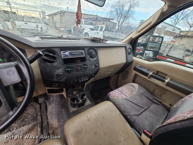 image for item HM9785 2008 Ford F450 Super Duty  flatbed truck