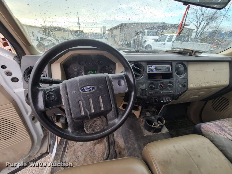 image for item HM9785 2008 Ford F450 Super Duty  flatbed truck