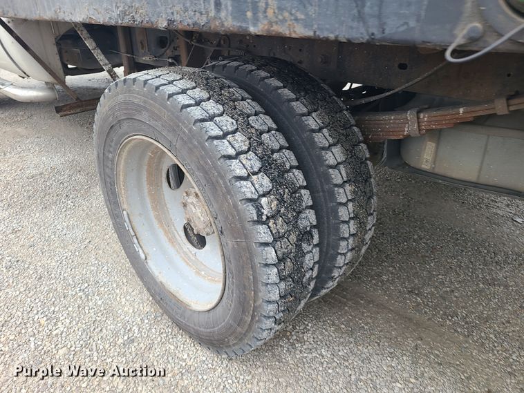 image for item HM9785 2008 Ford F450 Super Duty  flatbed truck