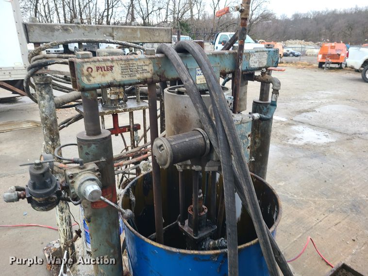 image for item HM9789 (2) liquid pumps