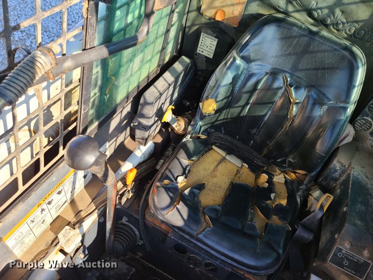 image for item HM9816 1998 Bobcat 863  skid steer loader