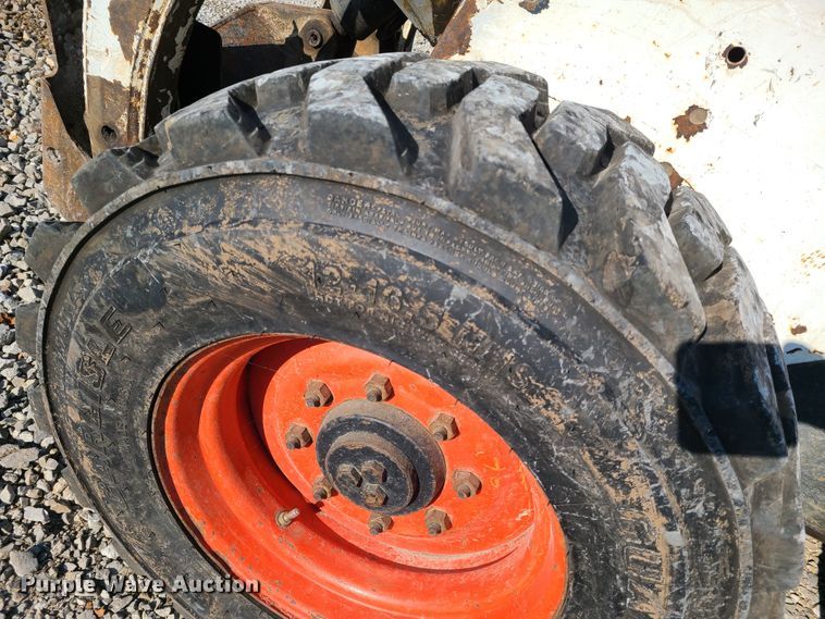 image for item HM9816 1998 Bobcat 863  skid steer loader