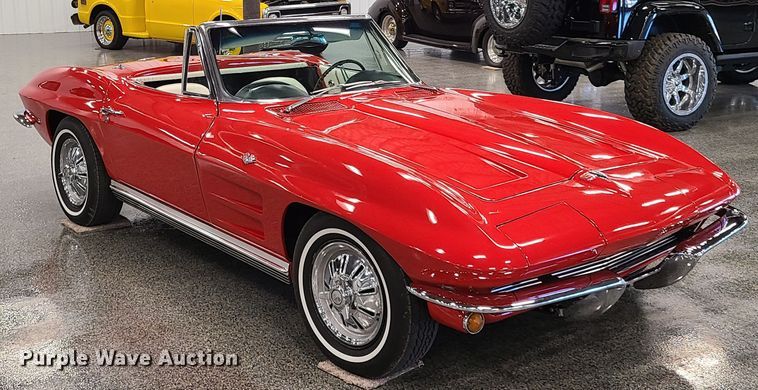 image for item HM9822 1964 Chevrolet Corvette Sting Ray  convertible