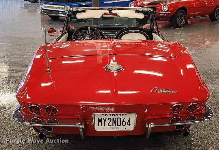 image for item HM9822 1964 Chevrolet Corvette Sting Ray  convertible