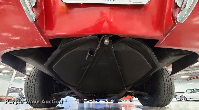 image for item HM9822 1964 Chevrolet Corvette Sting Ray  convertible