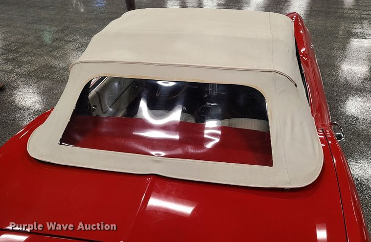 image for item HM9822 1964 Chevrolet Corvette Sting Ray  convertible