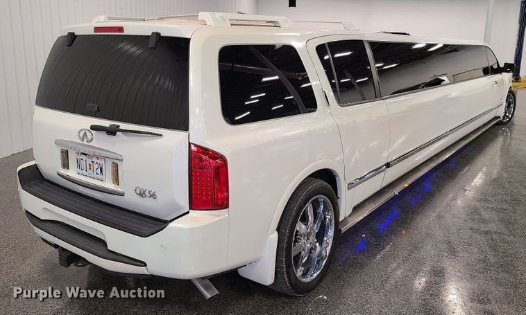 image for item HM9823 2007 Infiniti QX56  limousine
