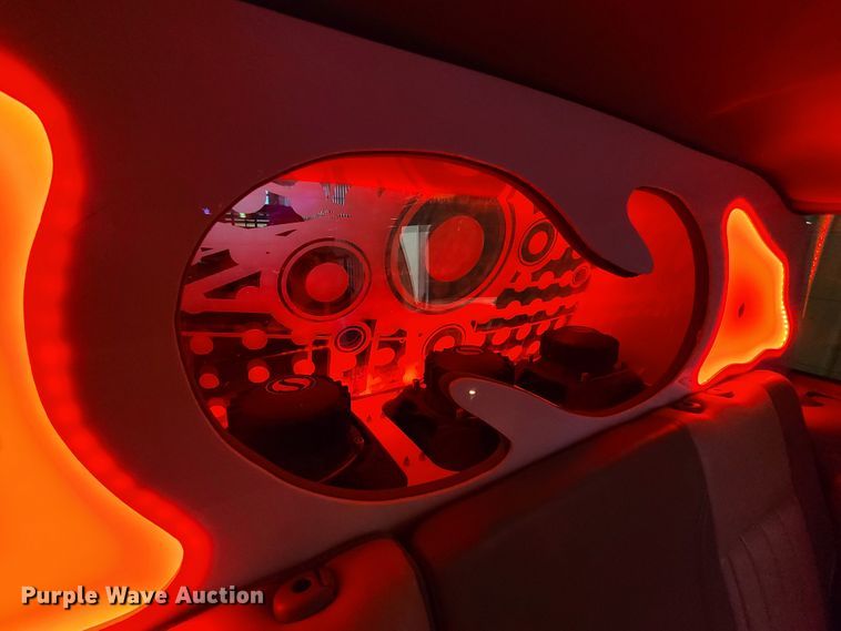 image for item HM9823 2007 Infiniti QX56  limousine