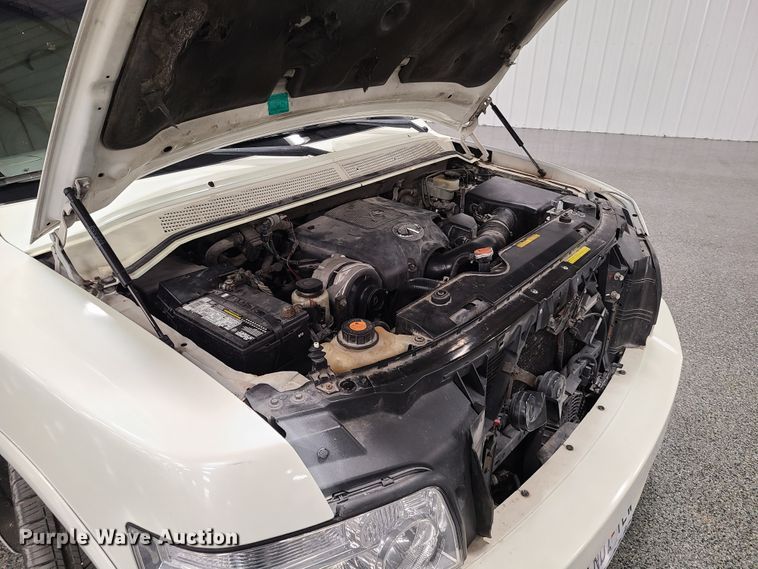 image for item HM9823 2007 Infiniti QX56  limousine