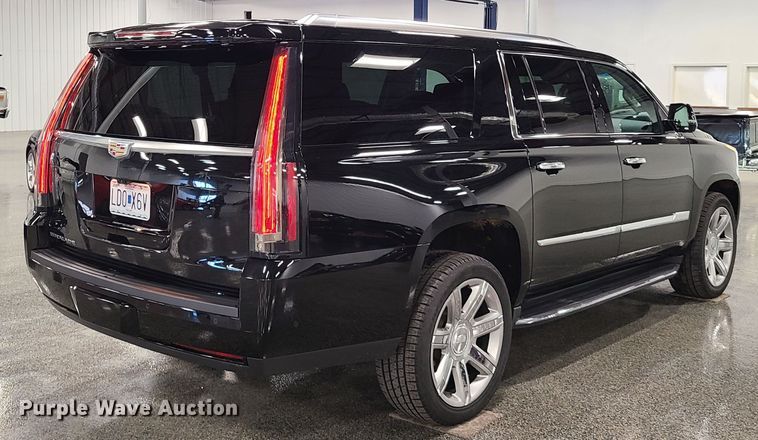 image for item HM9824 2018 Cadillac Escalade  SUV