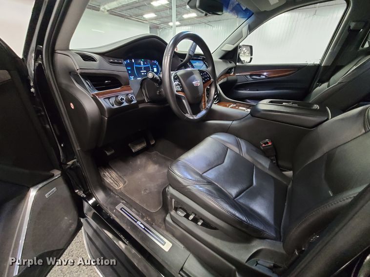 image for item HM9824 2018 Cadillac Escalade  SUV