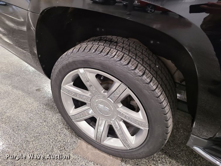 image for item HM9824 2018 Cadillac Escalade  SUV