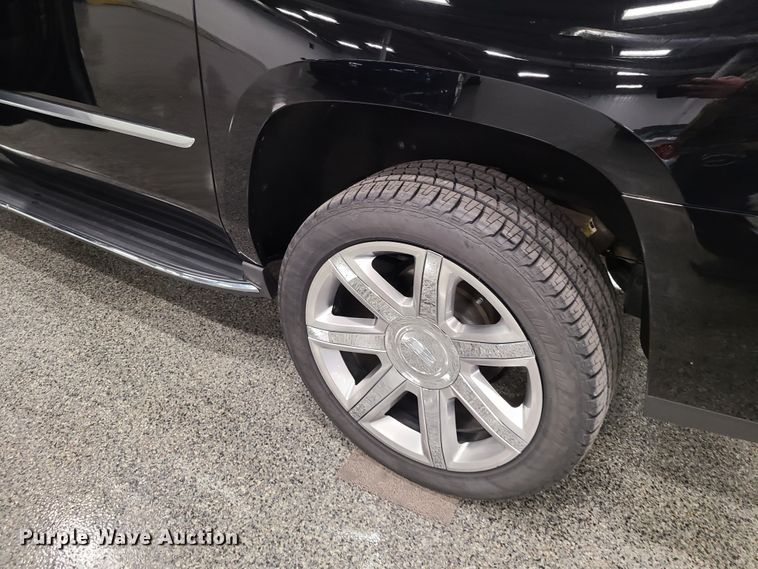 image for item HM9824 2018 Cadillac Escalade  SUV