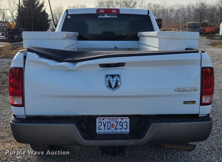 image for item HM9828 2011 Dodge Ram 1500  Quad Cab pickup truck