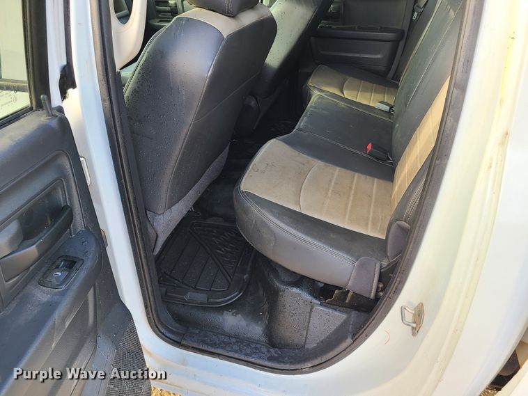 image for item HM9828 2011 Dodge Ram 1500  Quad Cab pickup truck