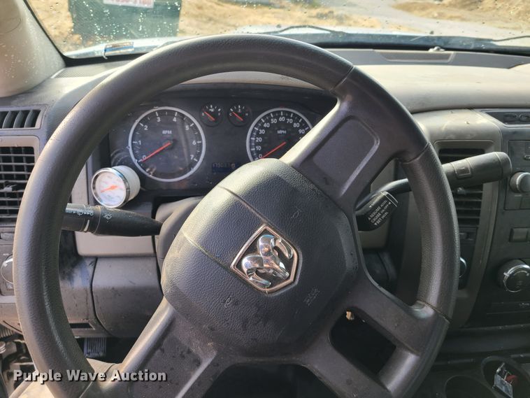 image for item HM9828 2011 Dodge Ram 1500  Quad Cab pickup truck