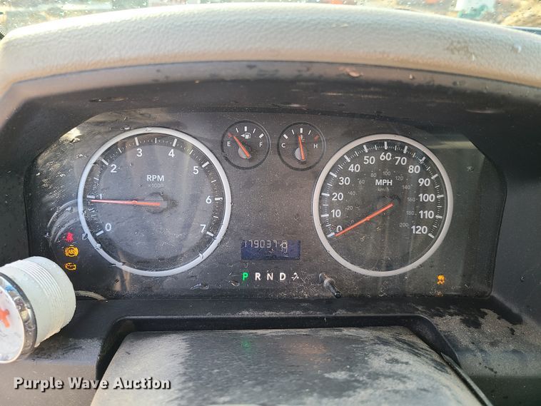 image for item HM9828 2011 Dodge Ram 1500  Quad Cab pickup truck