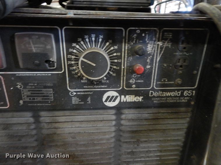 image for item HP9002 Miller Deltaweld 651 welder